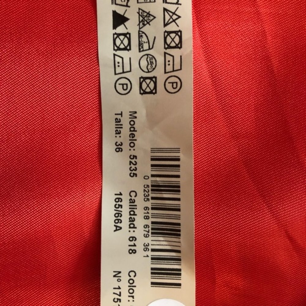 Red Skirt - Picture 6 of 6